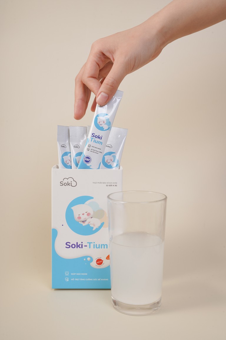 Bột hòa tan Soki-Tium giúp ngủ ngon, tăng sức đề kháng (12 gói x 3g)