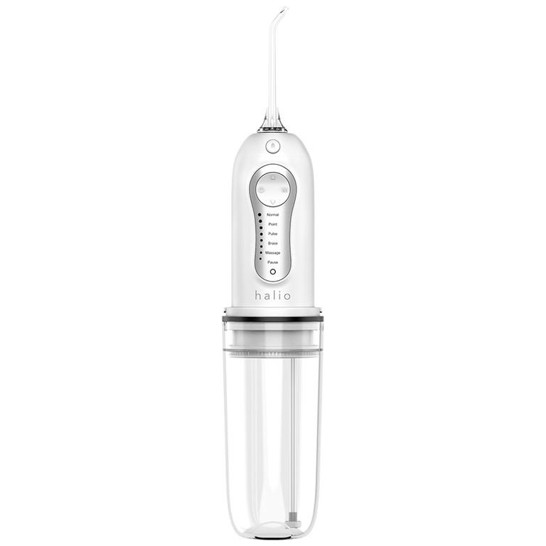 Máy tăm nước cầm tay Halio Professional Cordless Oral Irrigator loại bỏ đến 99,99% vụn thức ăn bám dính