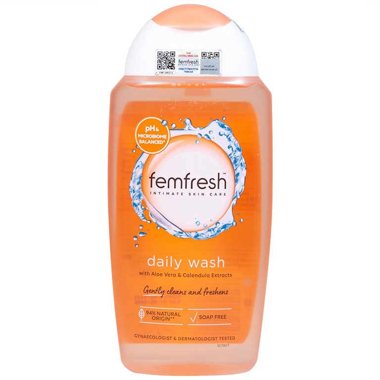 Dung dịch vệ sinh phụ nữ Femfresh Intima Skin Care Daily Wash giúp làm sạch khử khuẩn hàng ngày (250ml)