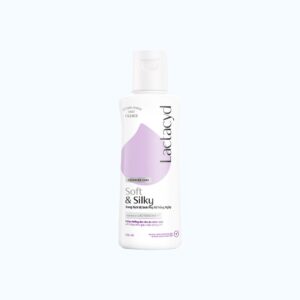 Dung Dịch Vệ Sinh Phụ Nữ Lactacyd Soft & Silky (150ml)