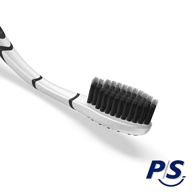 Bàn chải P/S than hoạt tính chảy sạch răng (1 cây)