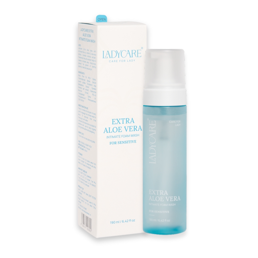 Bọt vệ sinh Ladycare Extra Aloe Vera (190ml)