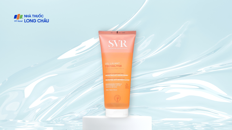 Gel rửa mặt SVR Topialyse Gel Lavant 200ml giúp làm sạch nhẹ nhàng, dưỡng ẩm và làm mềm mịn da
